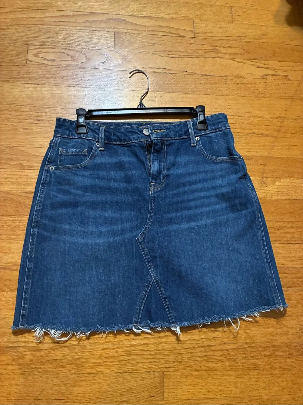 Classic Medium Dark Blue Denim Mini Skirt - Old navy size 6